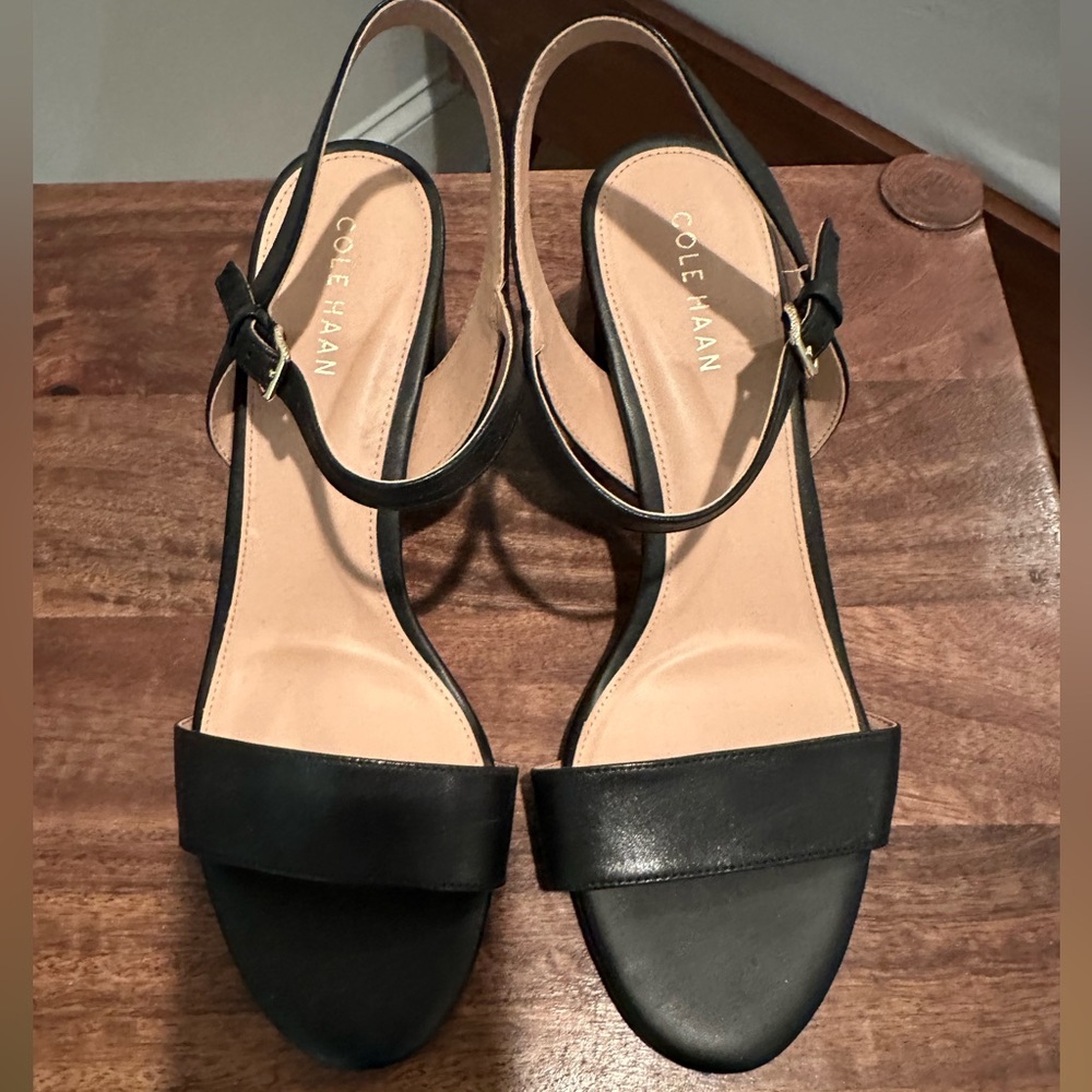 Cole Haan Women’s 8 Black Heels Sandals -NEW